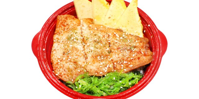 Gluten Free Grilled Salmon Donburi
