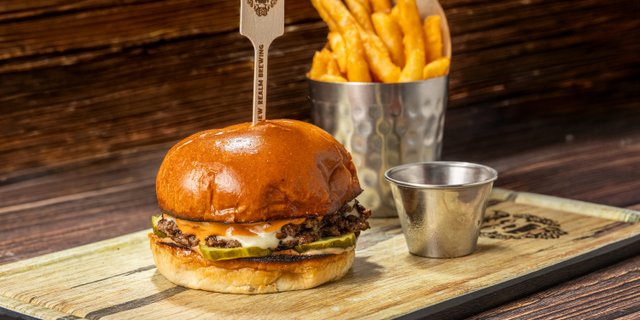 New Realm Burger