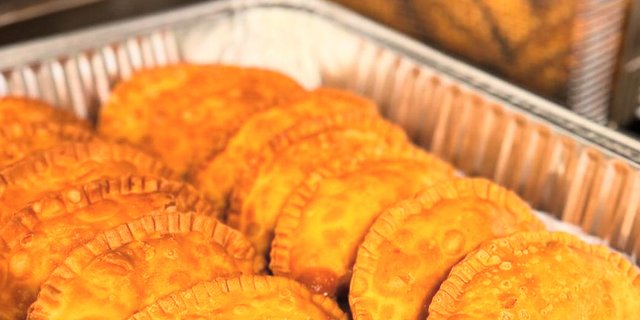 Puerto Rican Ground Beef & Cheese Empanadas