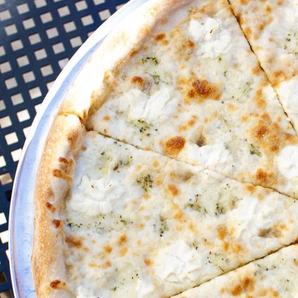MCA Pizza
