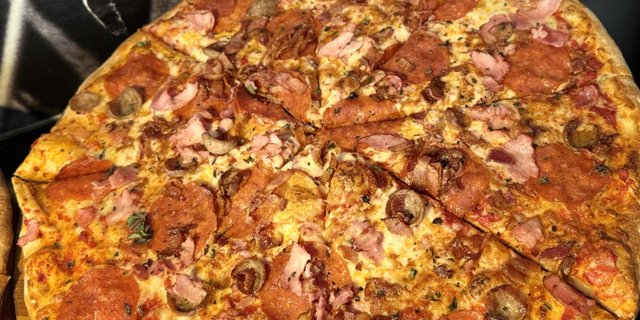 Butcher's Block Pizza Pie