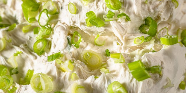1/2 lb Scallion Cream Cheese