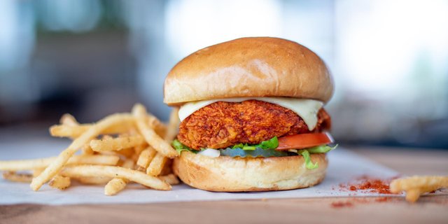 Spicy Crispy Chicken Sandwich Box