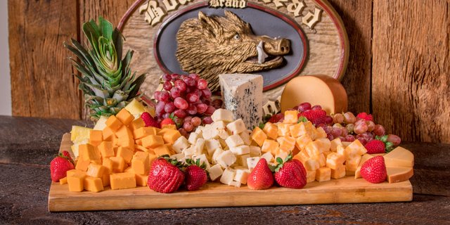 Cheese & Fruit Tray