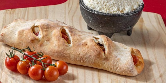 Supreme Stromboli