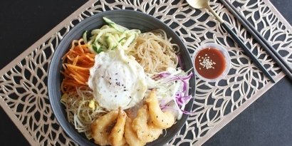 Honey Shrimp Bibimbap