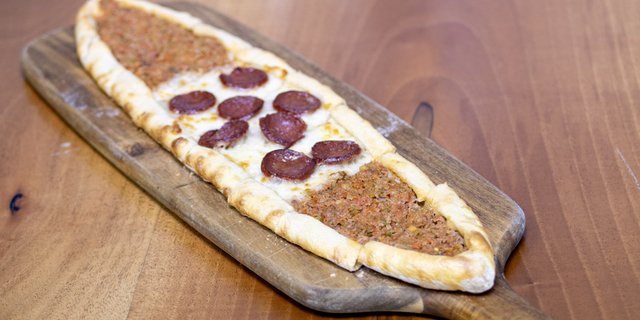 Mixed Pide