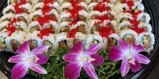 80-Piece Spicy Tuna Roll Platter