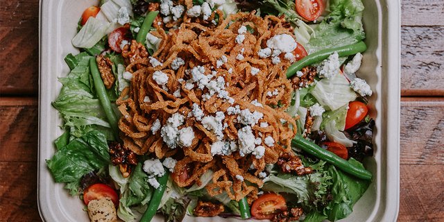 Roadhouse Salad