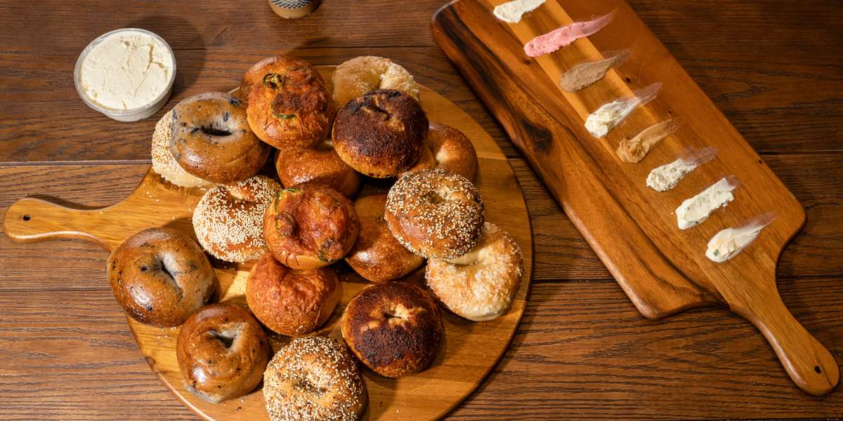 Benny's Bagels