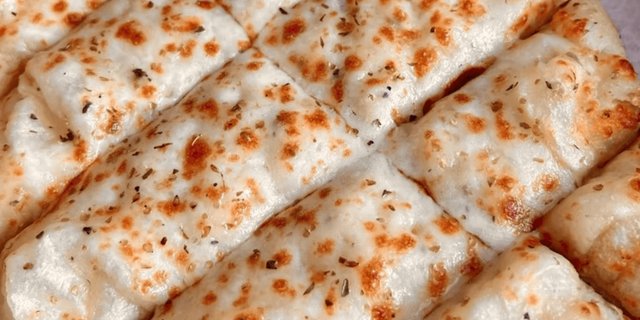 Cheesy White Bread Sticks