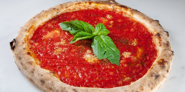 Gluten-Free Marinara Pizza