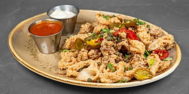Crispy Calamari Tray