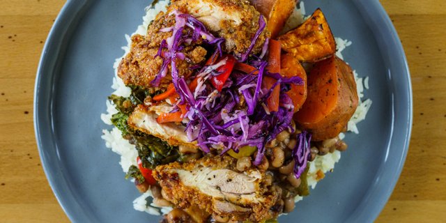 Crispy Chicken Hoppin' John Bowl