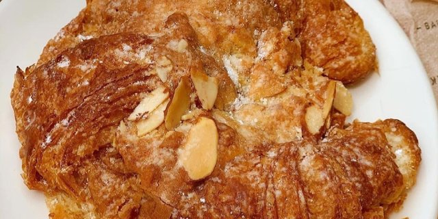 Almond Croissants