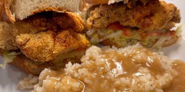 Catfish Po'Boy