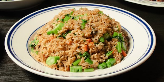 Gluten-Free Vegetable Fried Rice Platter