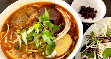 Huong Que Vietnamese Restaurant