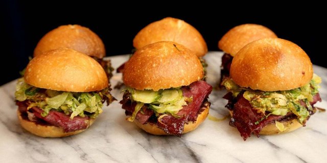Vegan Ricotta Pesto Sliders