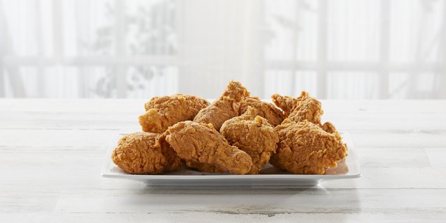 8-Piece Chicken Family Meal