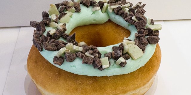 Minty Delight Donut