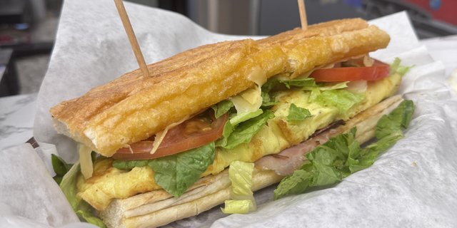 Breakfast Sandwich