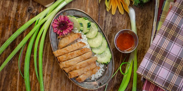Kao Mun Gai Tod