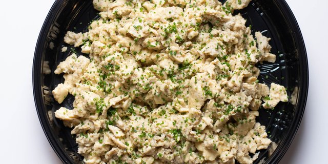Scrambled Eggs W/ Chives