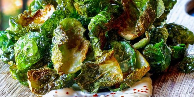 Crisp Brussel Sprouts Chips