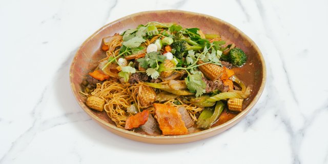 Stir-Fried Egg Noodle