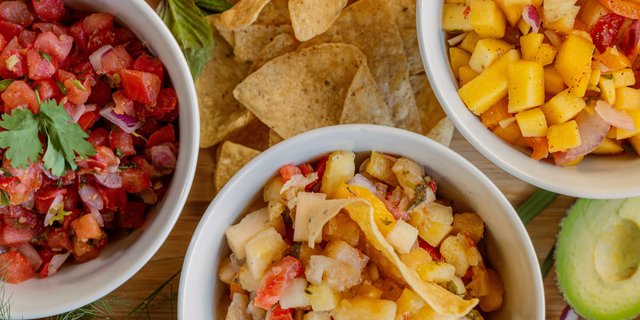 Salsa Trio Platter