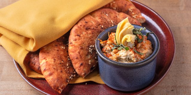 Housemade Hummus