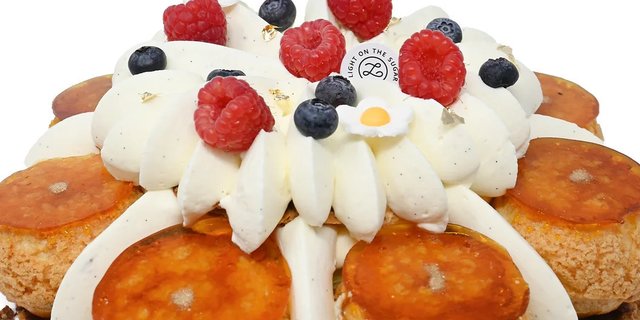 Vanilla Bean Cream Puff Cake