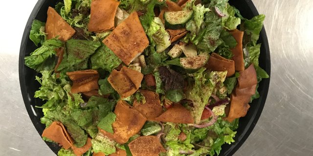 Medium Fattoush Salad