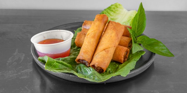 Deep-Fried Egg Rolls Tray
