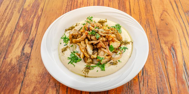 Shawarma Hummus