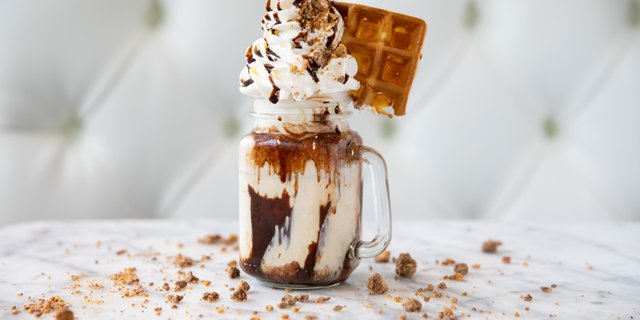 Reese's Milkshake