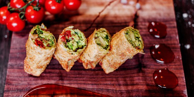 Avocado Egg Rolls