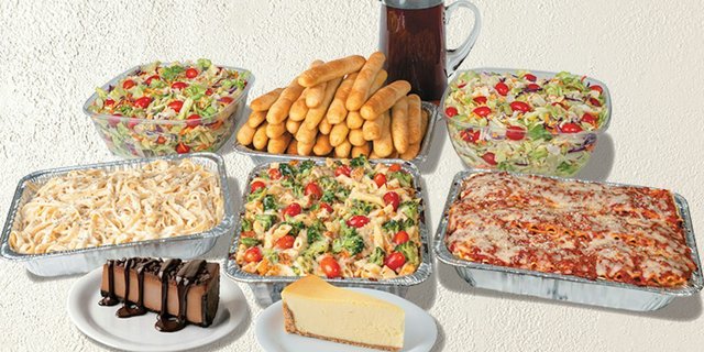 Complete Classics Holiday Dinner (Serves 24)
