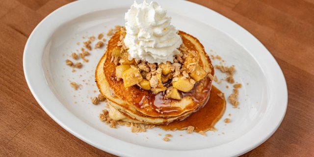 Apple Crumble House Pancakes