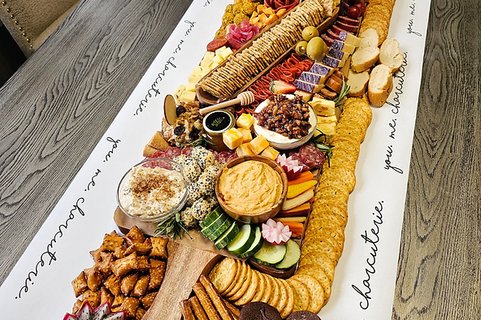 2.5 Foot Grazing Table
