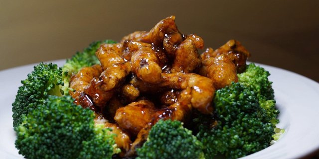 Shredded Shiitake Mushrooms w/ Broccoli