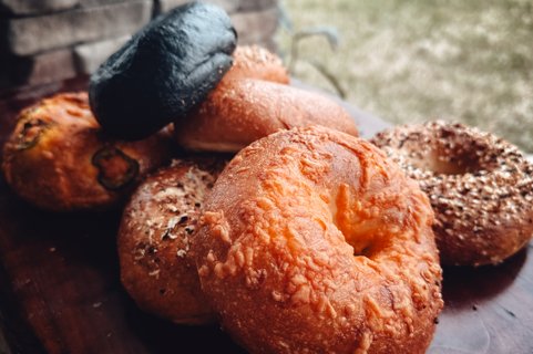Dozen Bagels