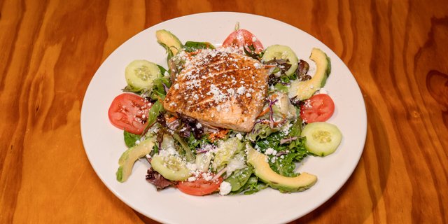 Ensalada Salmon