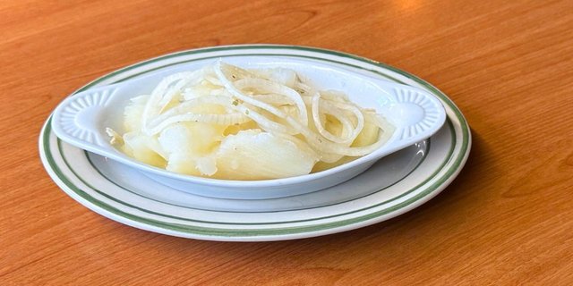 Yuca W/ Mojo