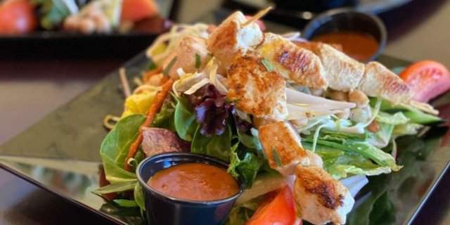 Chicken Kabob Salad