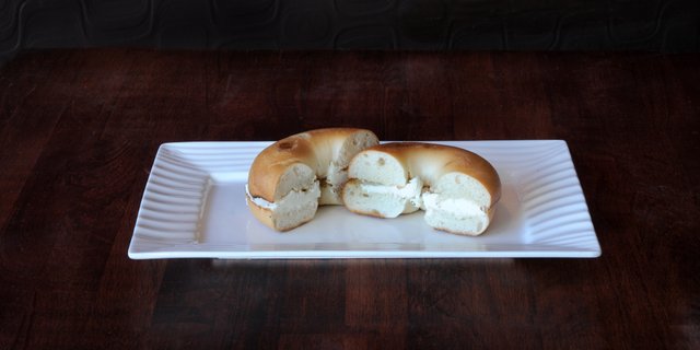 Bagel w/ Cream Cheese