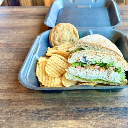 Groove Turkey Sandwich Box