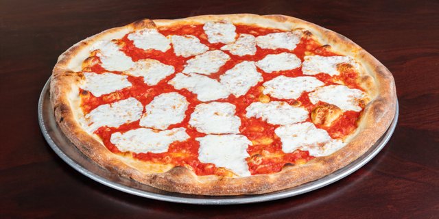 Fresh Mozzarella Pizza