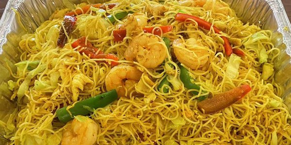 Singapore-Style Fried Rice Noodle Party Tray